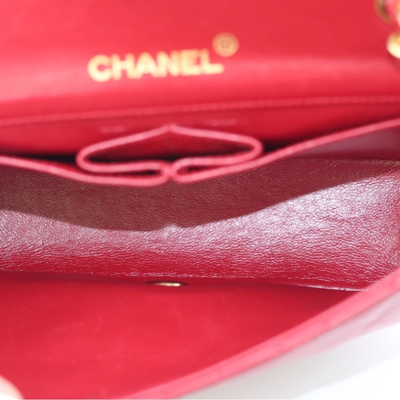 CHANEL Vintage Flap Mini Rectangle Red 1989-1991 - Picture 14 of 16